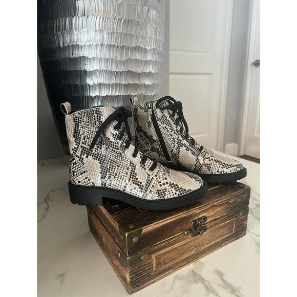 Linea Paolo Trinity Cream Snake Print Leather Combat Boots - Picture 1 of 8
